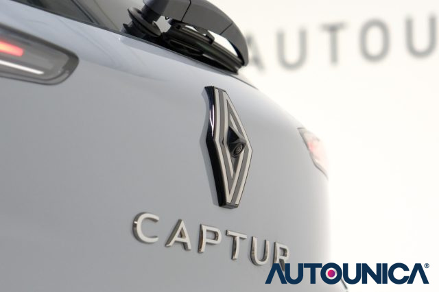 RENAULT Captur usata, con Telecamera per parcheggio assistito
