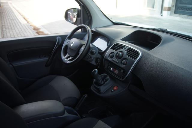 RENAULT usata 9