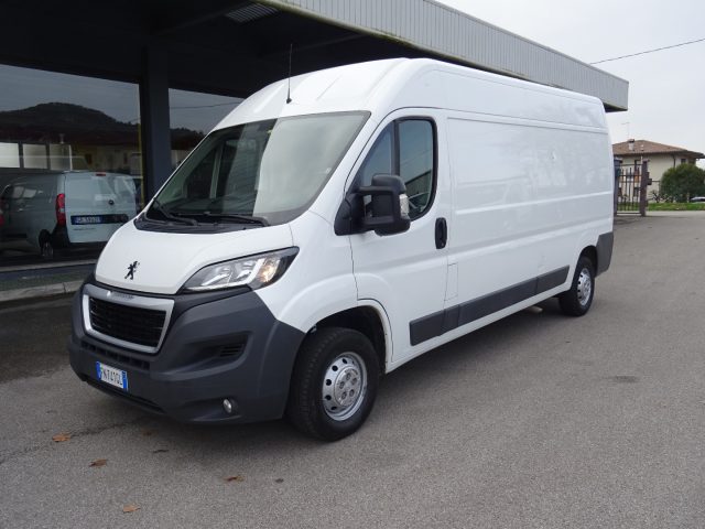 PEUGEOT Boxer usata, con ABS