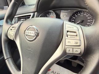 NISSAN Qashqai usata, con USB