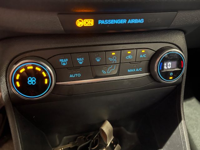 FORD Fiesta usata, con Volante in pelle