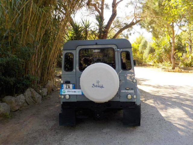 LAND ROVER Defender usata 24