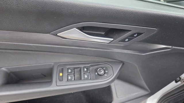 VOLKSWAGEN Golf usata, con Park Distance Control