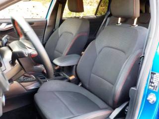 FORD Focus usata, con Sensori di parcheggio anteriori
