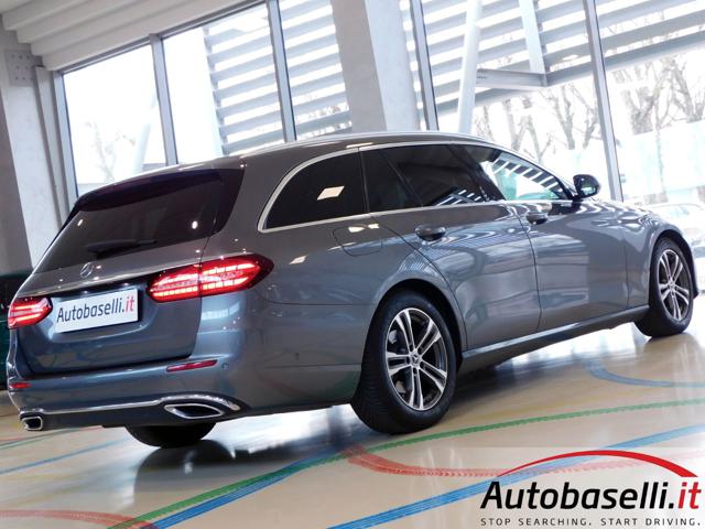 MERCEDES-BENZ E 220 usata, con MP3