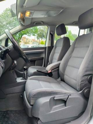 VOLKSWAGEN Touran usata, con Cerchi in lega