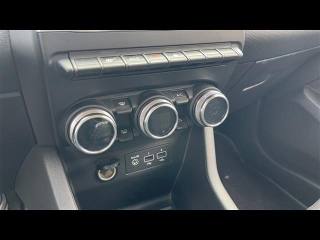 RENAULT Clio usata, con Sensori di parcheggio posteriori