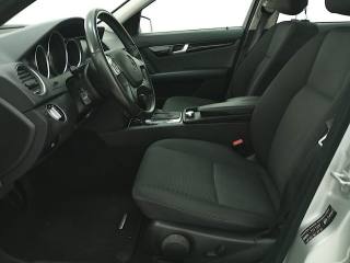 MERCEDES-BENZ 220 usata, con Volante in pelle