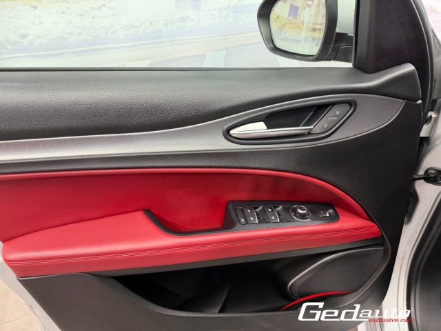 ALFA ROMEO Stelvio usata, con Controllo automatico clima