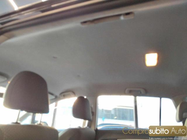 TOYOTA Verso usata 22