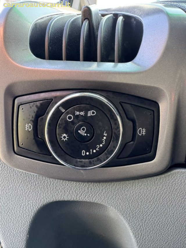 FORD Transit Custom usata, con USB