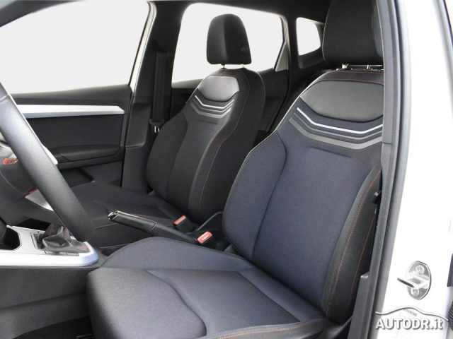 SEAT Arona usata, con Fari LED