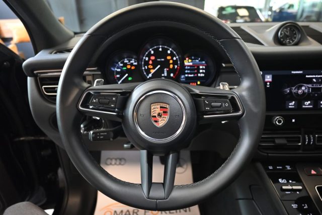 PORSCHE Macan usata 43