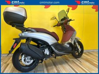 PIAGGIO Beverly 350 usata 3