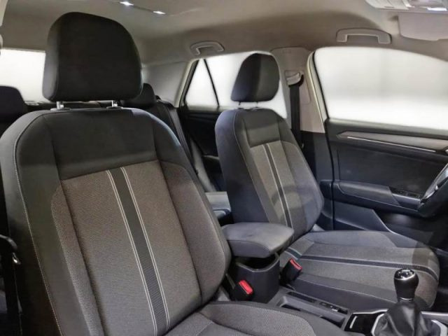 VOLKSWAGEN T-Roc usata, con Cruise Control