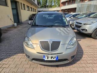 LANCIA Ypsilon usata, con Airbag