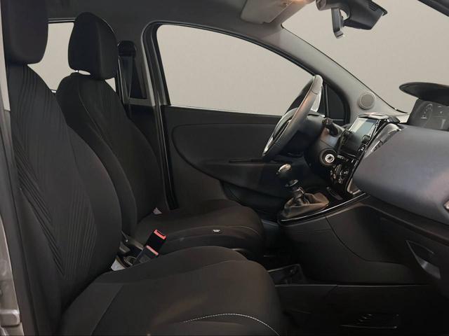 LANCIA Ypsilon usata, con Cronologia tagliandi