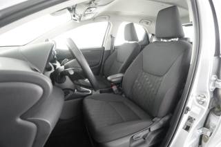 TOYOTA Yaris usata 9