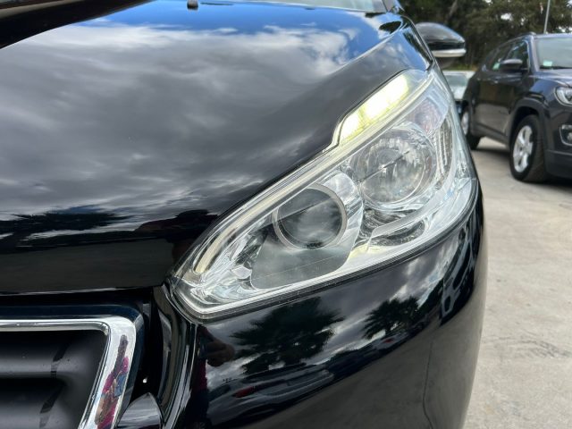 PEUGEOT 208 usata, con Airbag laterali