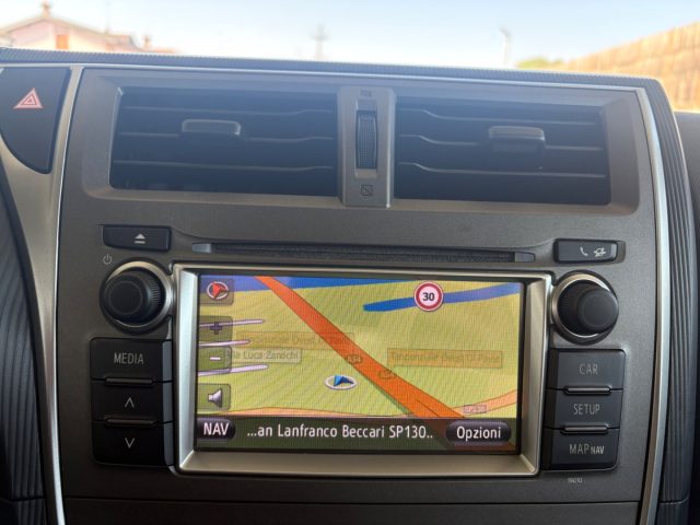 TOYOTA Verso-S usata, con Isofix