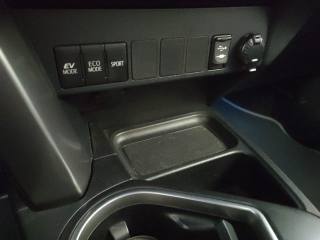 TOYOTA RAV 4 usata, con Volante multifunzione