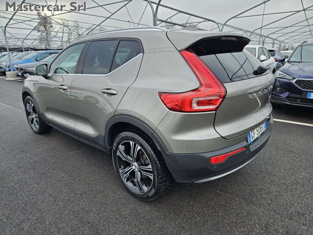 VOLVO XC40 usata, con Airbag laterali