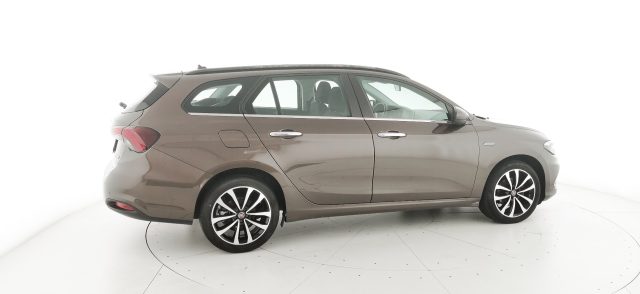 FIAT Tipo usata, con USB