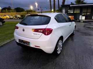 ALFA ROMEO Giulietta usata, con Cerchi in lega