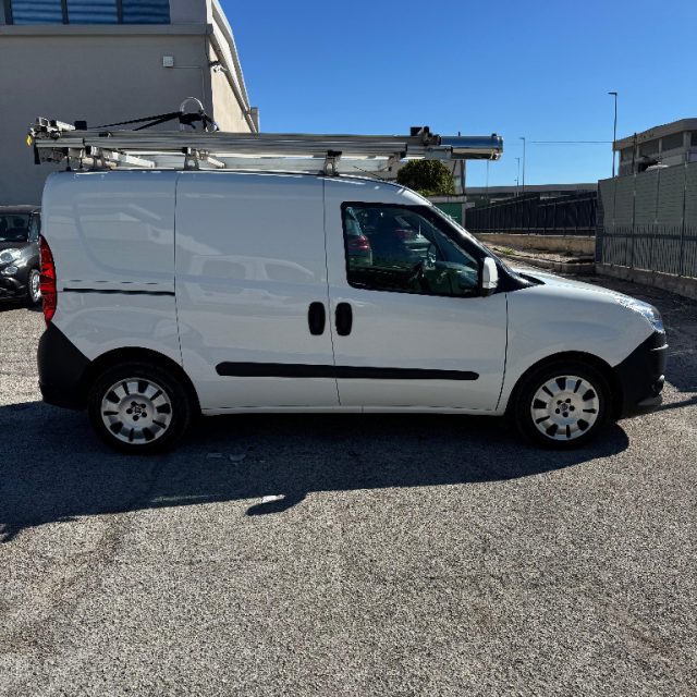 FIAT Doblo usata, con Airbag