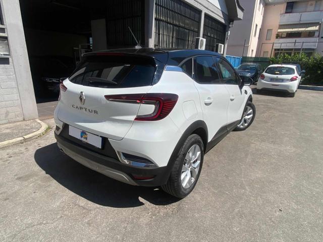 RENAULT Captur usata 3