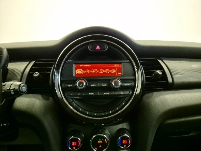 MINI Cooper D usata, con USB