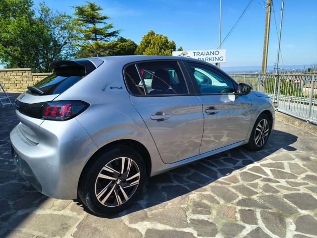 PEUGEOT 208 usata, con Touch screen