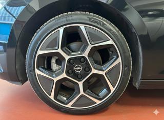 OPEL Astra usata, con Boardcomputer