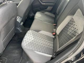 VOLKSWAGEN Taigo usata 16