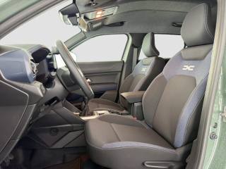 DACIA Duster usata 9