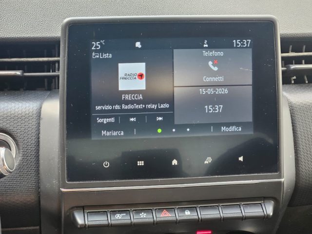 RENAULT Clio usata, con Autoradio digitale