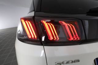 PEUGEOT 3008 usata 9