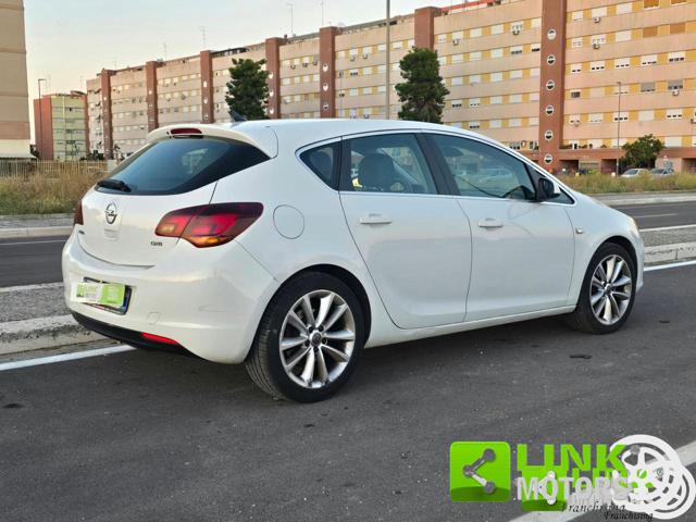 OPEL Astra usata, con Alzacristalli elettrici