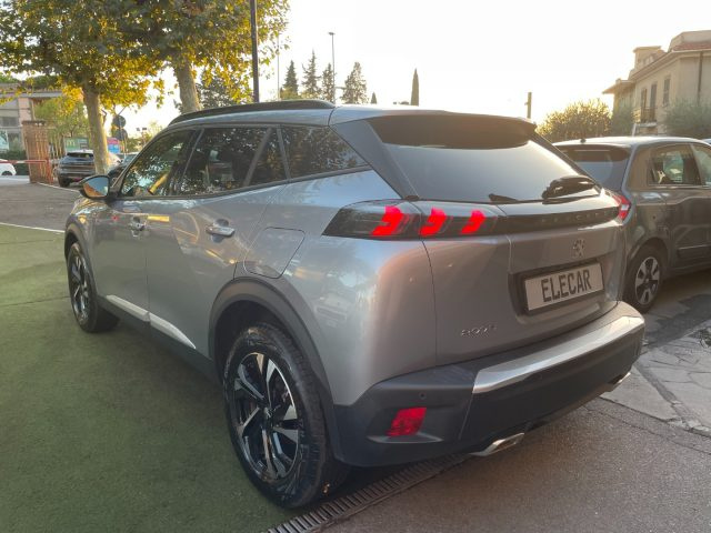 PEUGEOT 2008 usata, con Autoradio