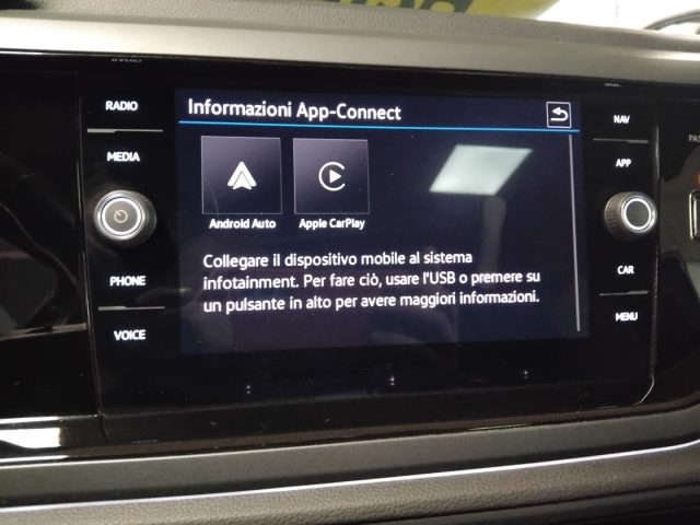 VOLKSWAGEN Taigo usata, con Bracciolo