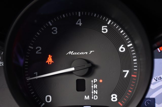 PORSCHE Macan usata, con MP3