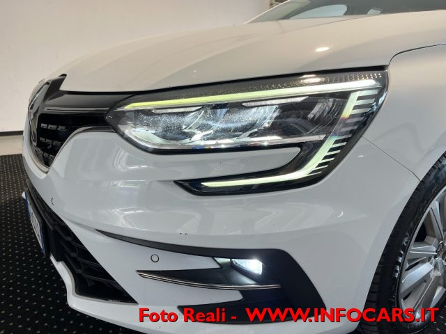 RENAULT Megane usata, con Bracciolo