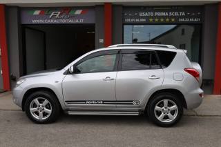 TOYOTA RAV 4 usata, con Park Distance Control