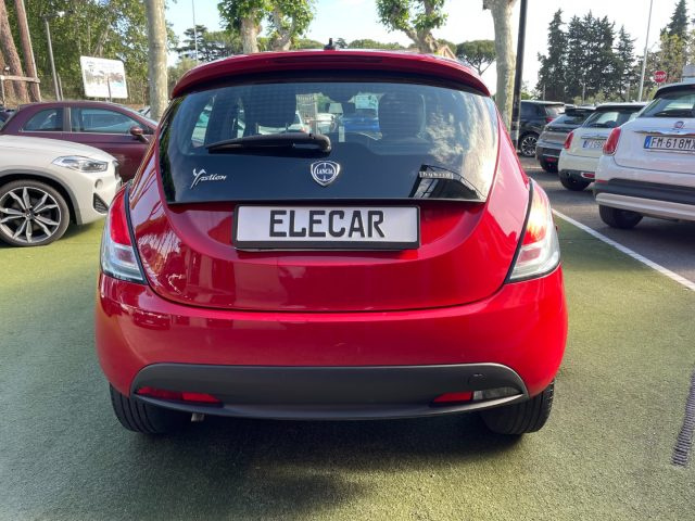 LANCIA Ypsilon usata, con Autoradio