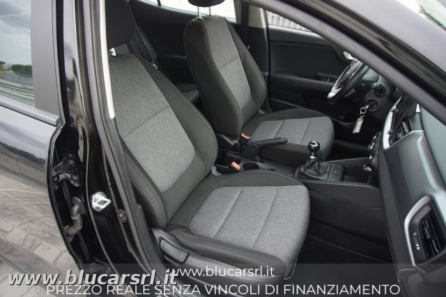 KIA Stonic usata 9