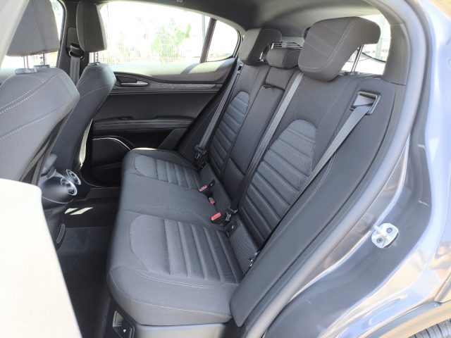 ALFA ROMEO Stelvio usata 6
