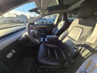 TESLA Model 3 usata, con Boardcomputer