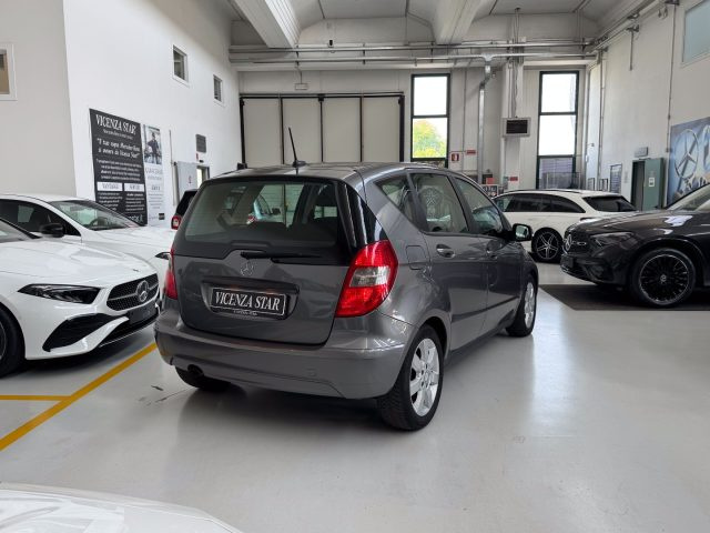 MERCEDES-BENZ A 160 usata, con Airbag laterali