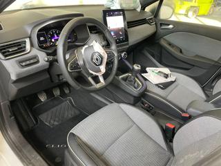 RENAULT Clio usata, con Park Distance Control