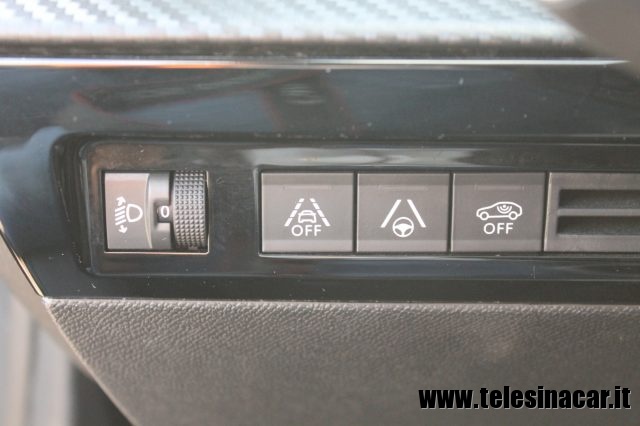 PEUGEOT 508 usata, con Sensori di parcheggio posteriori